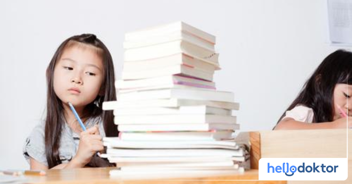 Tips Ampuh Bantu Anak Atasi Stres Sekolah